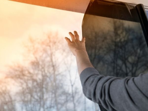 Garanta o conforto térmico com película fumê em Belo Horizonte