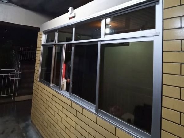 Película de Proteção Solar para Janelas em Funcionários Belo Horizonte Película de Proteção Solar para Janelas em Funcionários Belo Horizonte